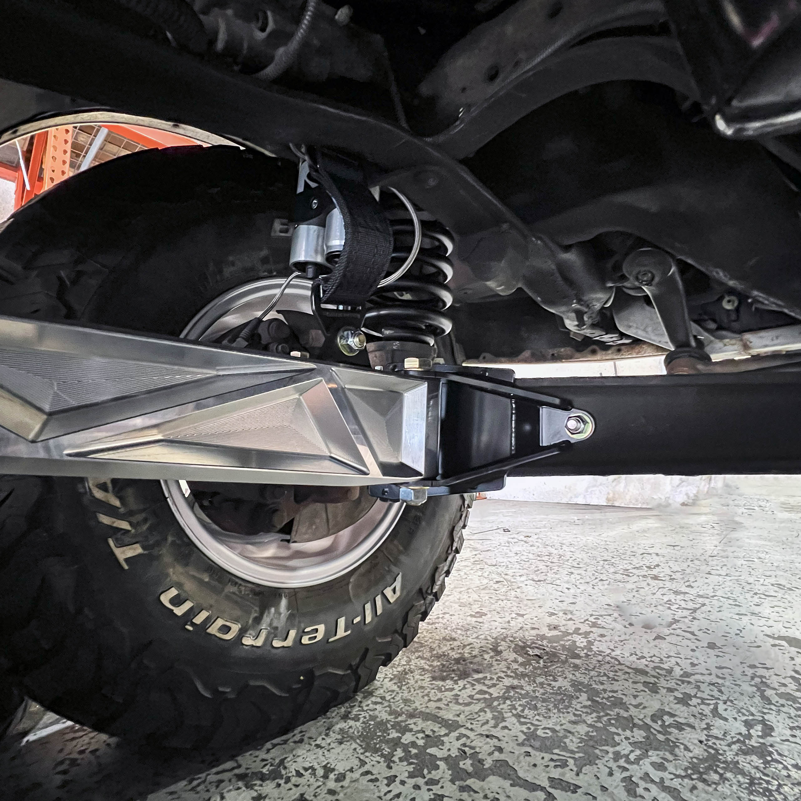 80-97 2WD F250 / F350 4" Lift (BOLT ON) Front Only