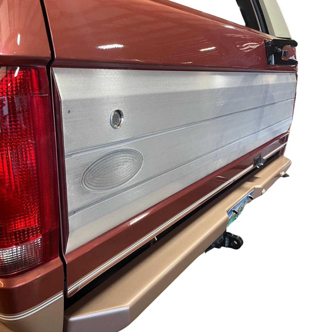 Tailgate Panel Bronco Oval with 2 Lines