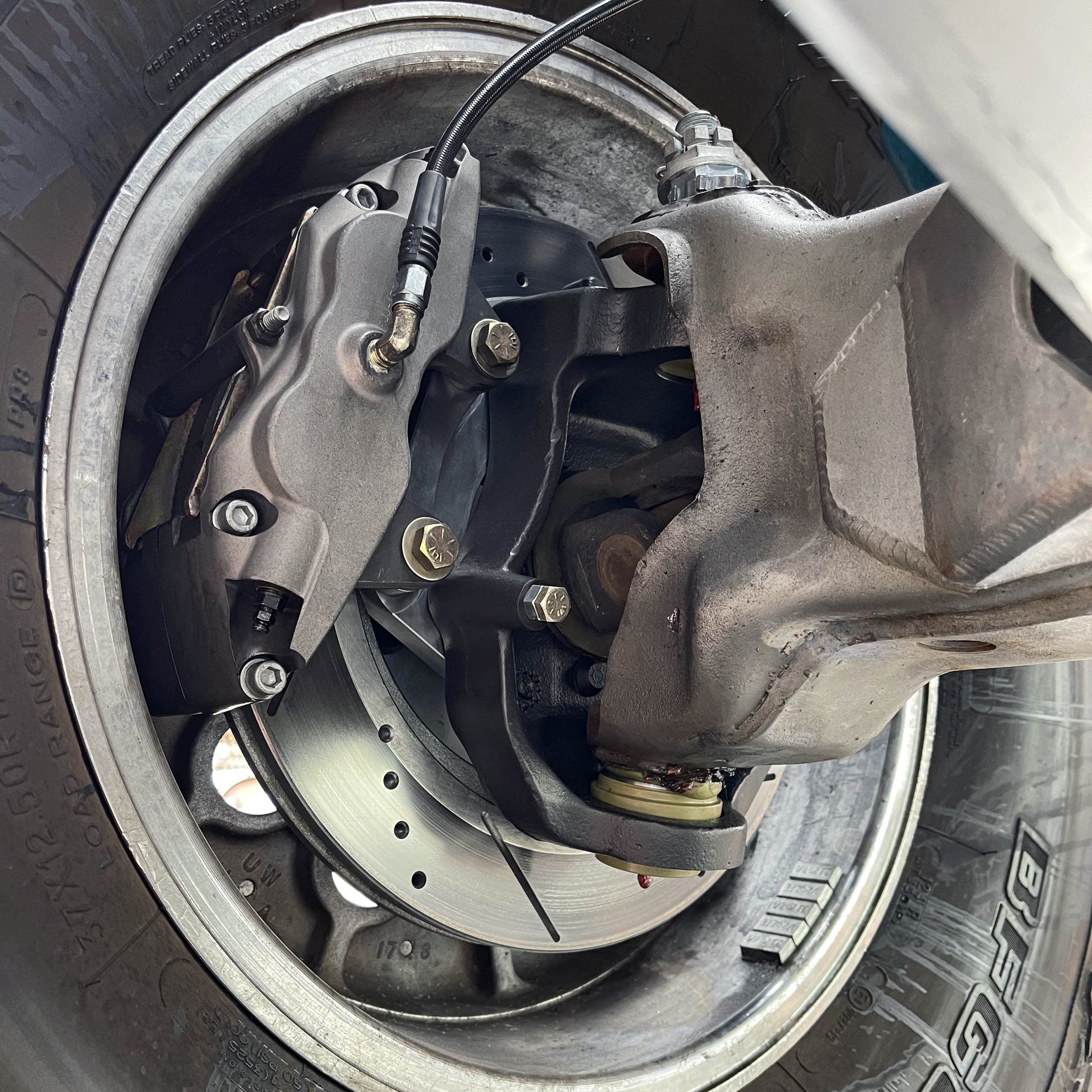 80-96 Bronco / 4WD F150 Big Front Brake Kit