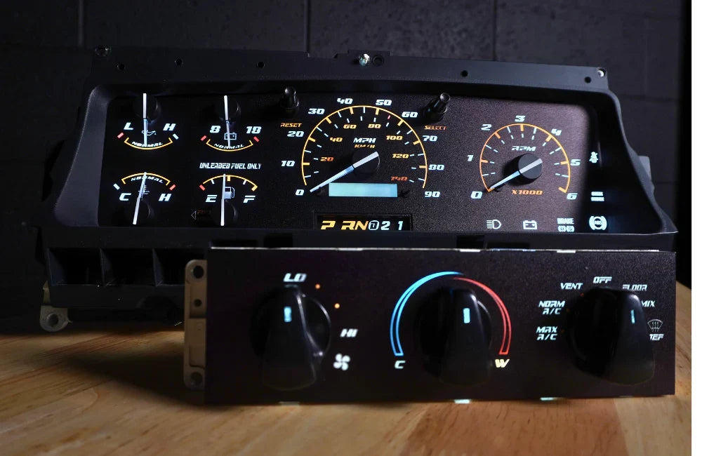92-96 Cluster Faceplate Kit - Gas - F-Series