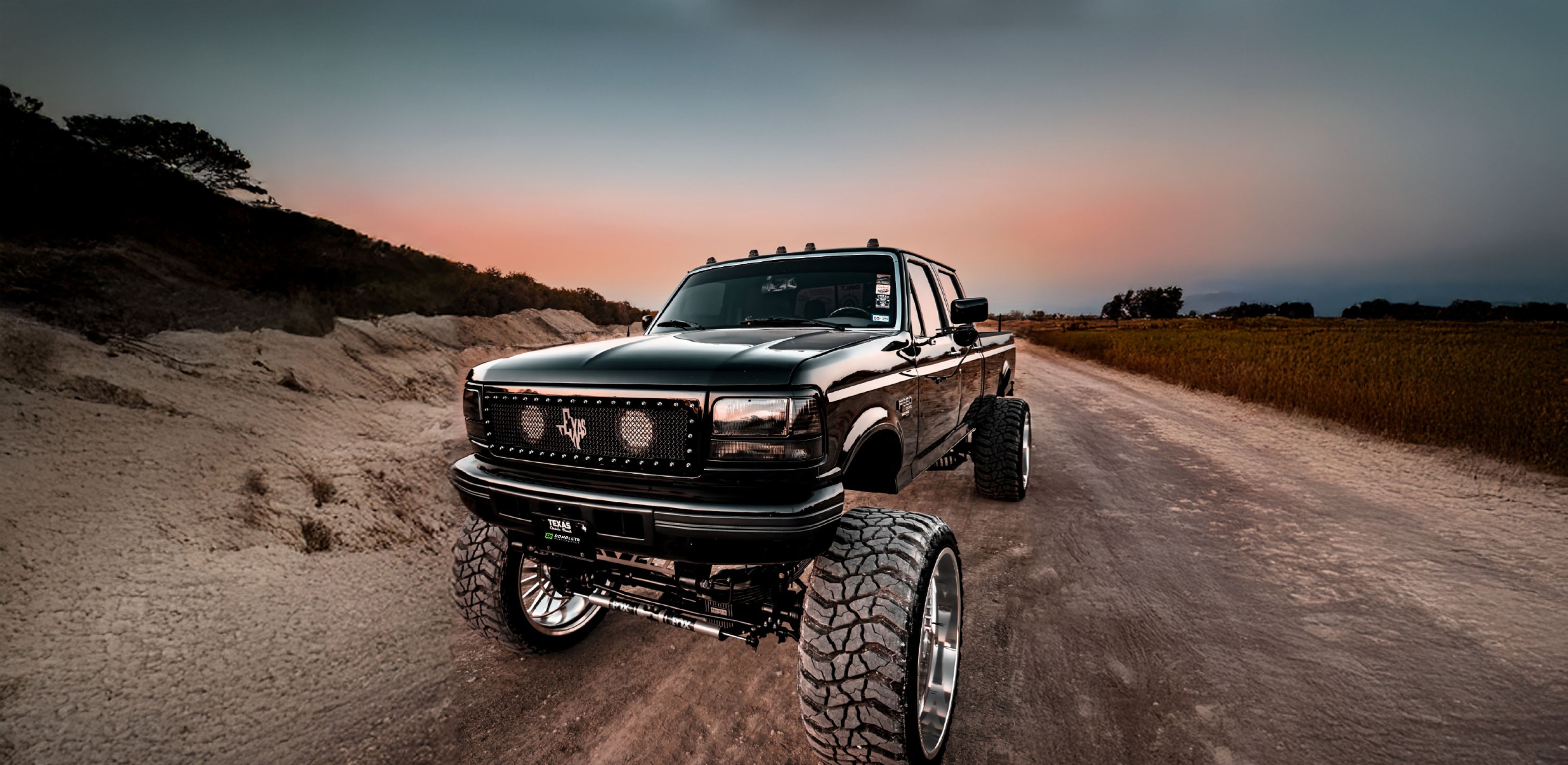 Paintable Headlight Bezels, 1992-1996 F-Series, 1997 F250-F350, CP-PHB