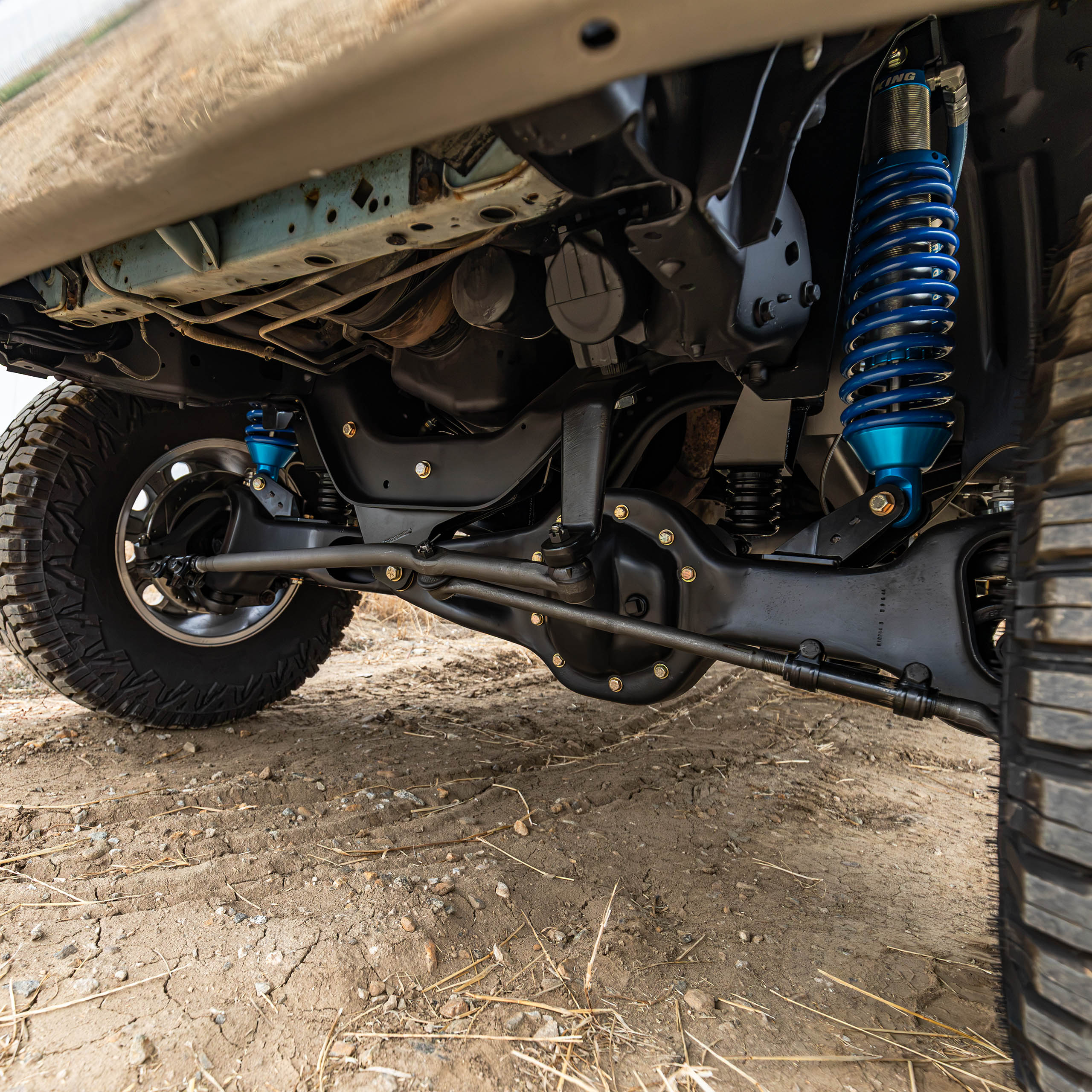 80-97 4WD F250 D50 TTB Coil Over Conversion & HD Rear Suspension Kit (Front and Rear)