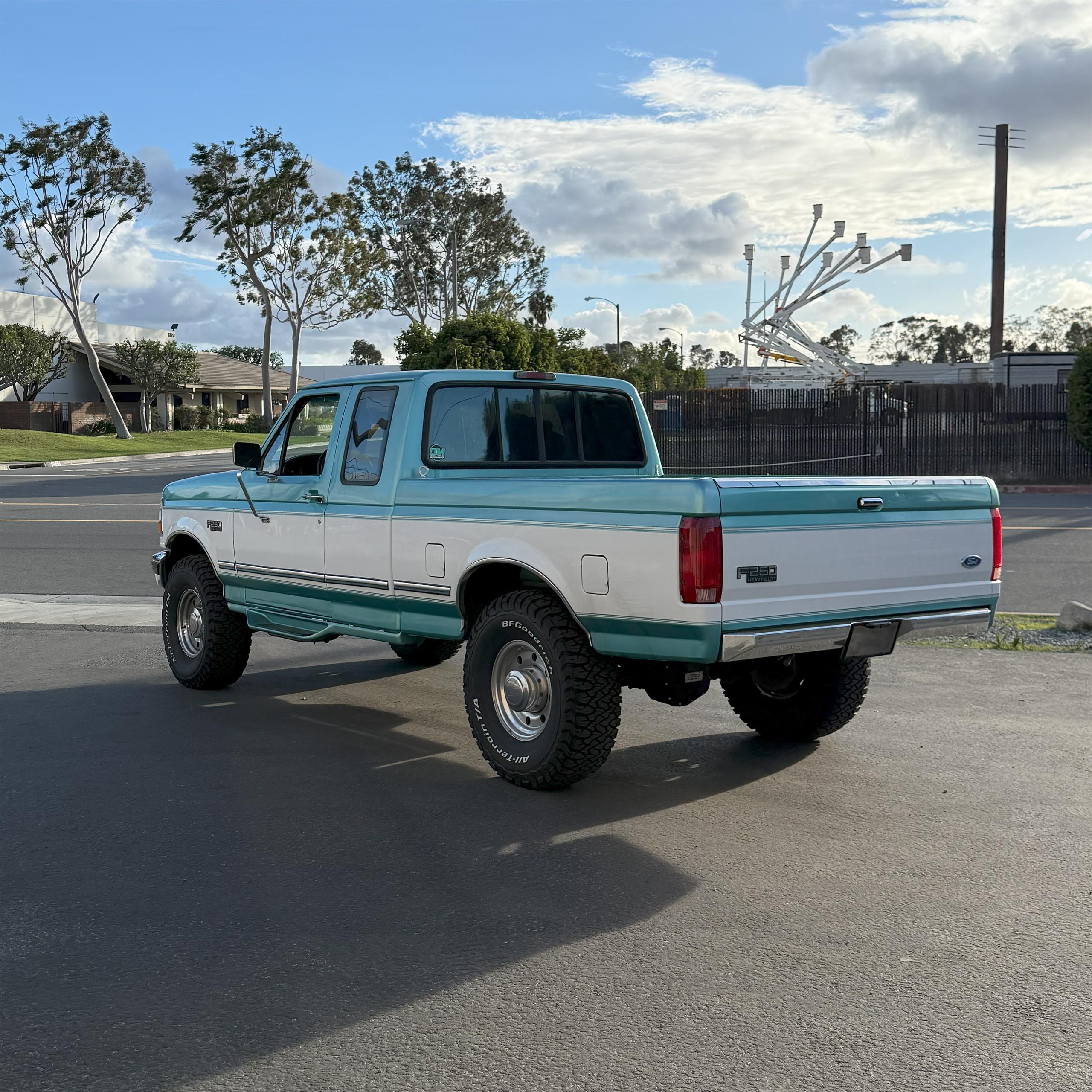 80-97 2WD F250 / F350 4" Lift (BOLT ON) Front Only