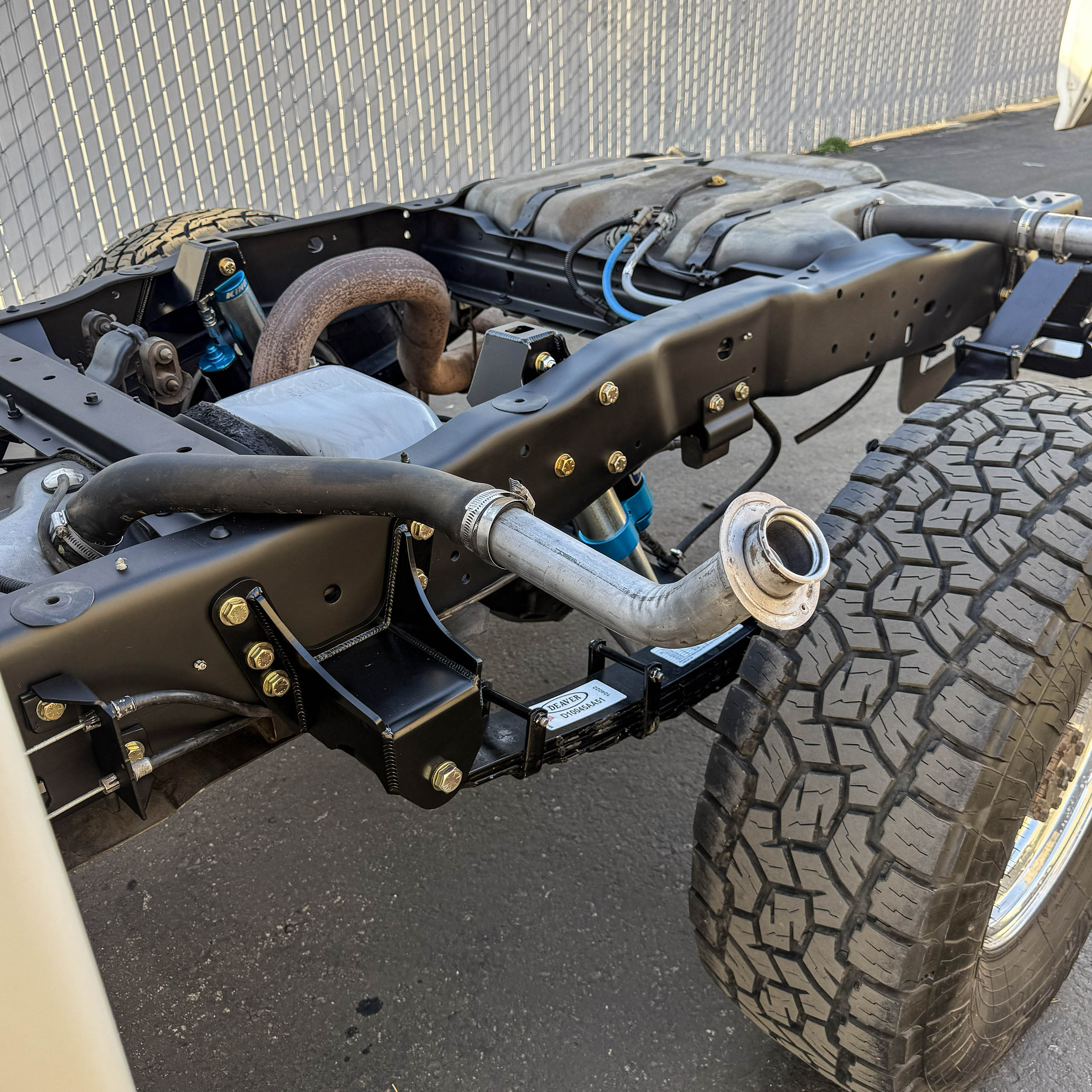 80-97 F250 / F350 HD Rear Suspension Kit