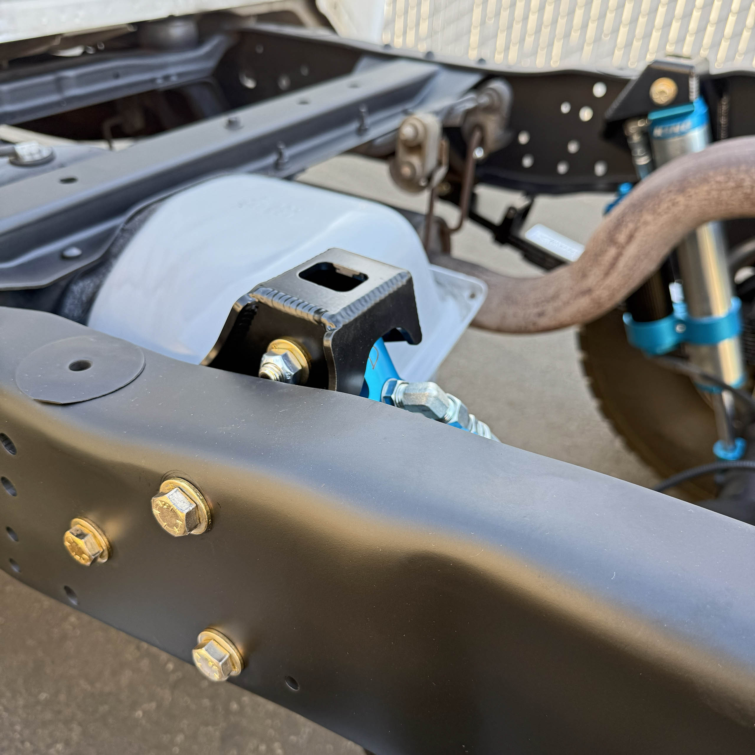 80-97 F250 / F350 HD Rear Suspension Kit