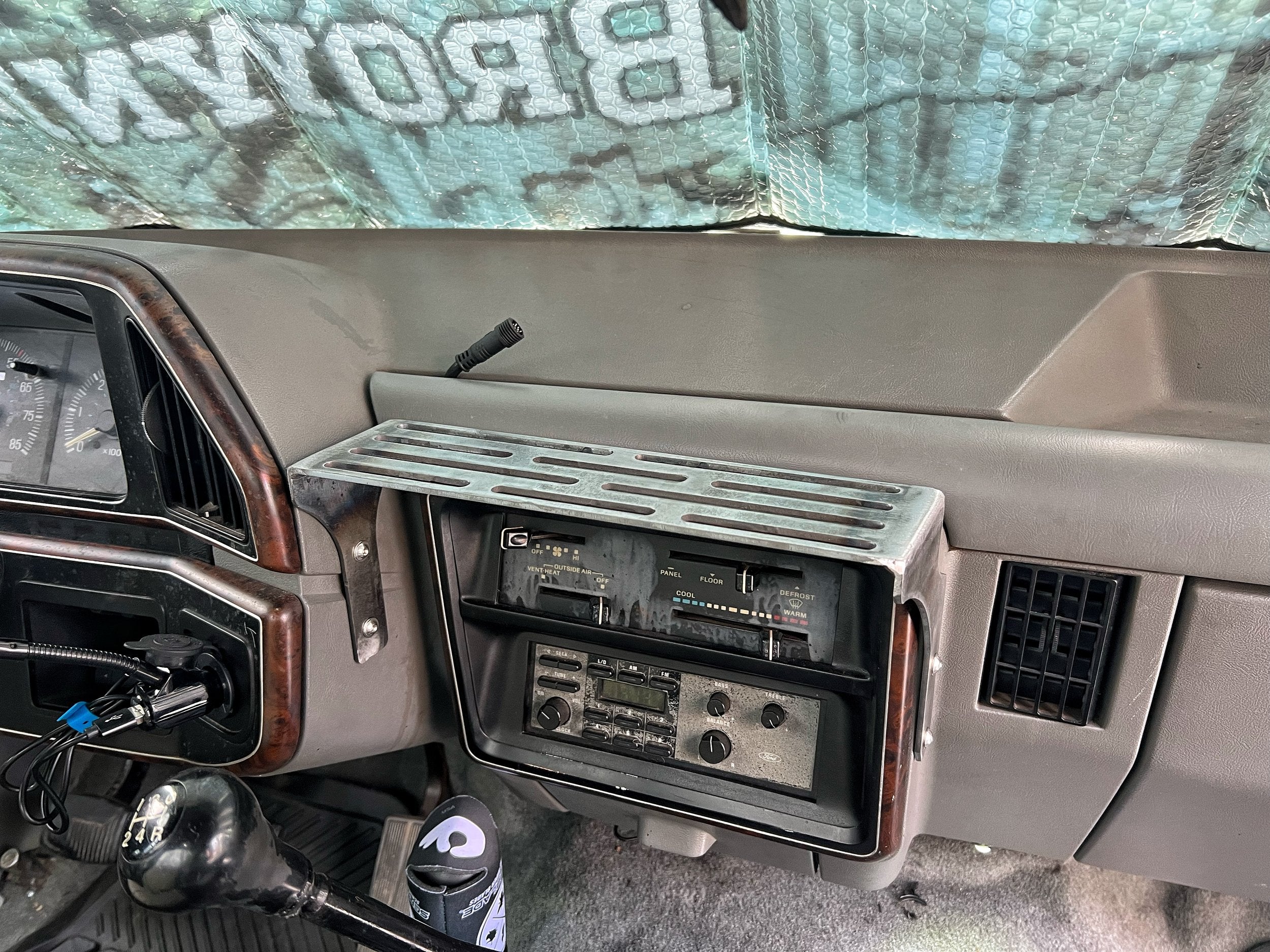 87-91 Bricknose Ford F-Series/Bronco Dash Accessory Shelf