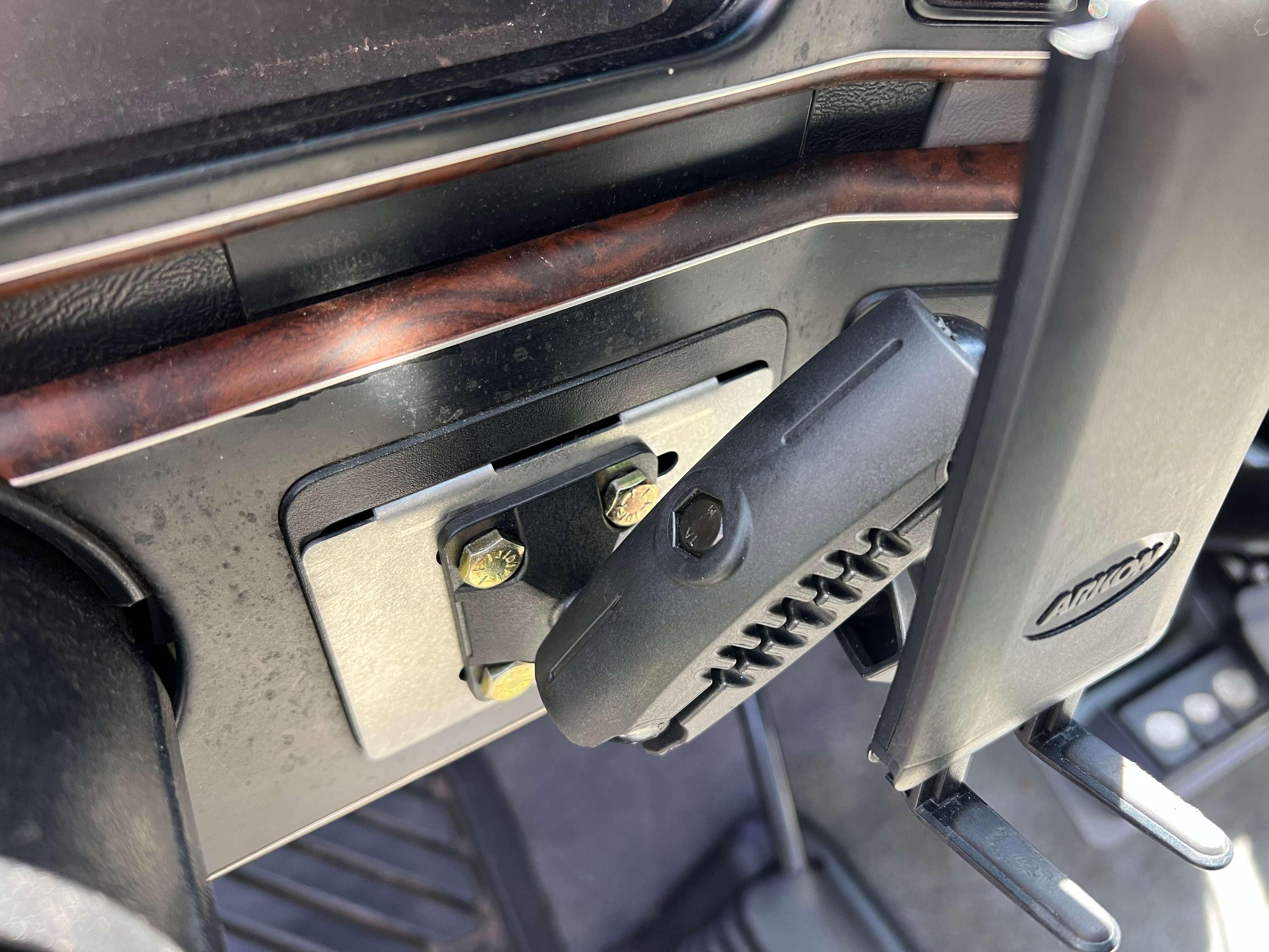Ford Bricknose Phone/Accessory Mount